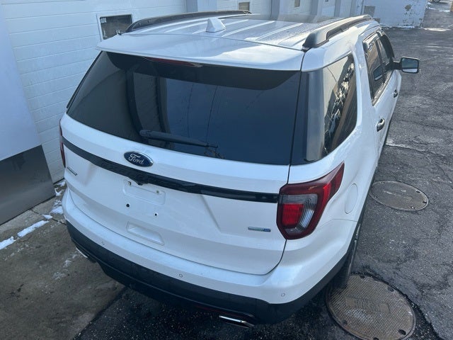 2016 Ford Explorer Sport