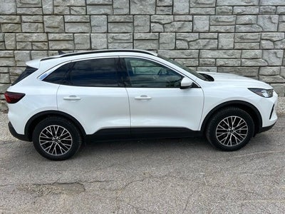 2023 Ford Escape Plug-In Hybrid Base