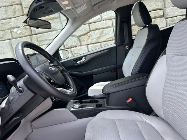 2023 Ford Escape Plug-In Hybrid Base