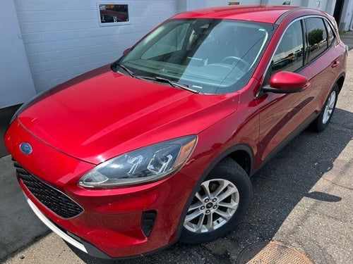 2020 Ford Escape SE