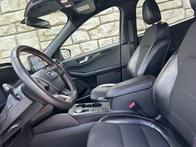2024 Ford Escape Hybrid ST-Line