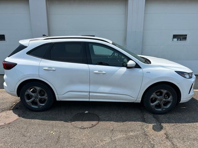 2023 Ford Escape Hybrid ST-Line Select
