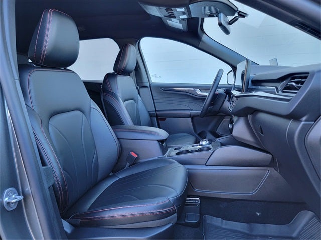 2025 Ford Escape ST-Line Elite