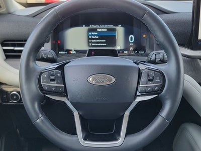 2025 Ford Explorer Platinum
