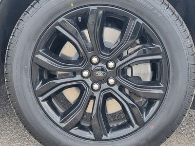 2024 Ford Edge SE