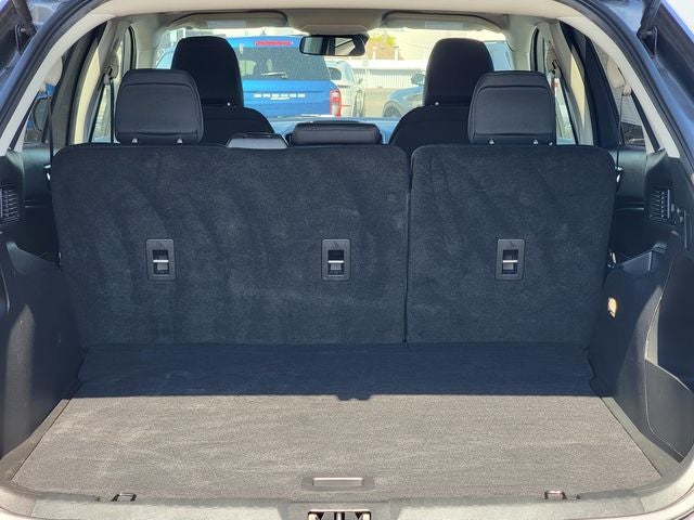 2023 Ford Edge SE