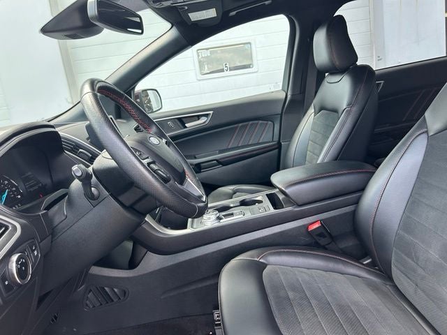 2023 Ford Edge ST Line