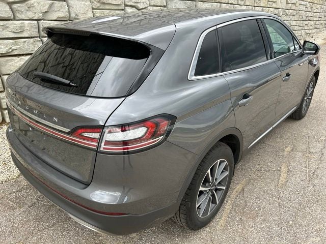 2022 Lincoln Nautilus Standard