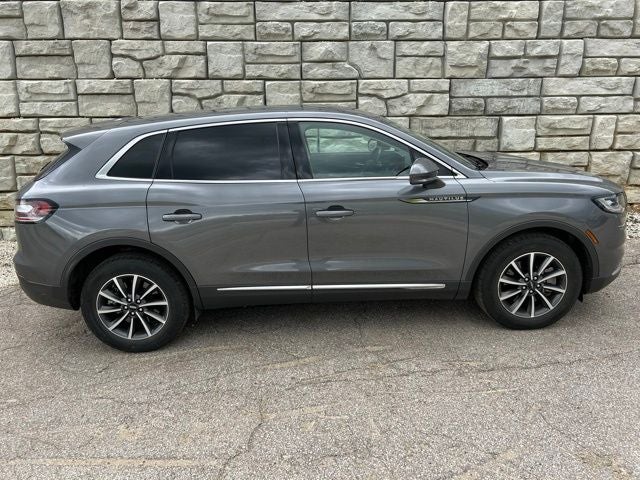 2022 Lincoln Nautilus Standard