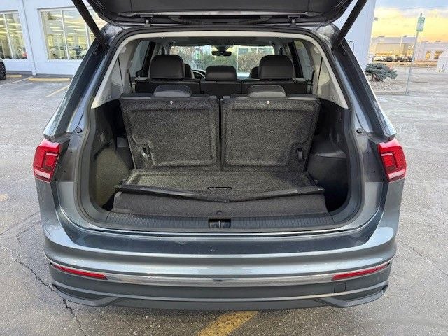 2024 Volkswagen Tiguan 2.0T SE