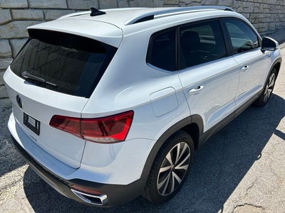 2024 Volkswagen Taos 1.5T SE