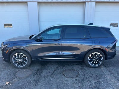 2024 Lincoln Nautilus Reserve
