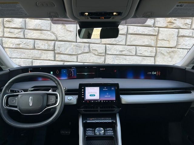 2025 Lincoln Nautilus Reserve