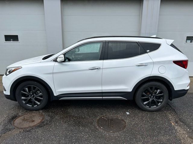 2017 Hyundai Santa Fe Sport 2.0T Ultimate