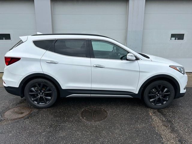 2017 Hyundai Santa Fe Sport 2.0T Ultimate