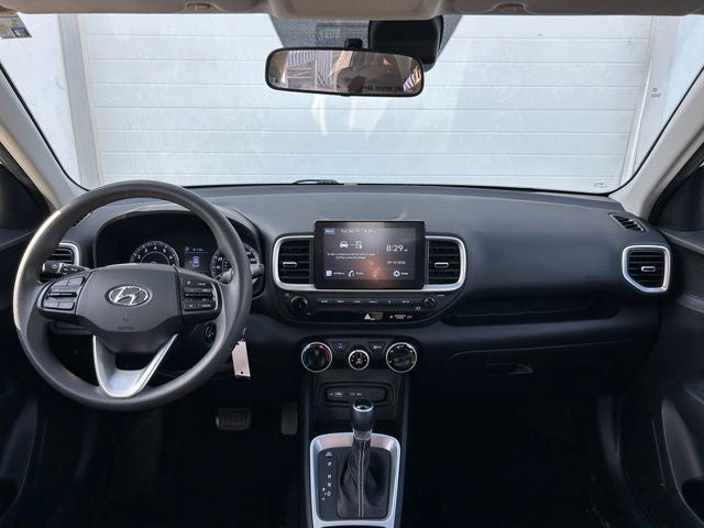 2022 Hyundai Venue SE