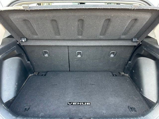 2022 Hyundai Venue SE