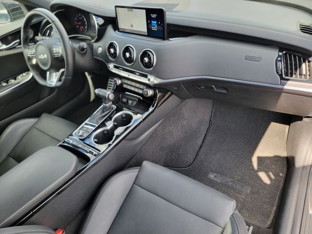 2023 Kia Stinger GT-Line