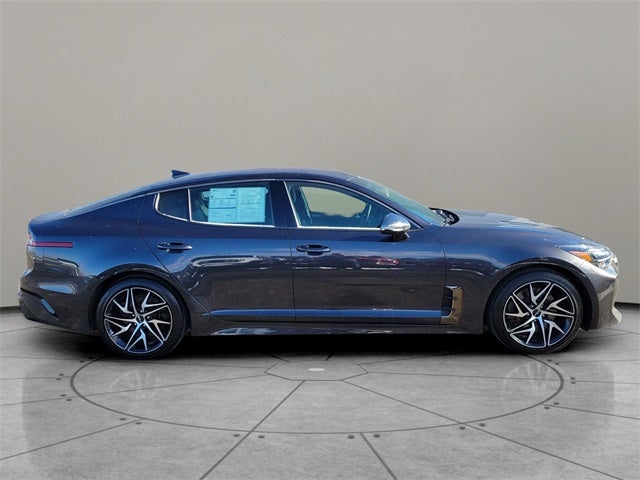 2022 Kia Stinger GT-Line