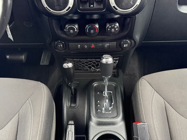 2018 Jeep Wrangler JK Unlimited Sahara