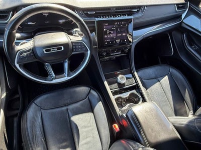 2022 Jeep Grand Cherokee L Laredo