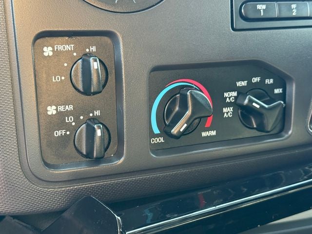 2009 Ford E-150 XLT