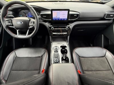 2024 Ford Explorer ST-Line