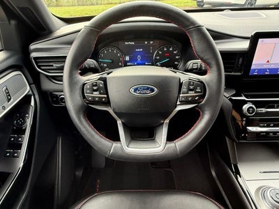 2024 Ford Explorer ST-Line