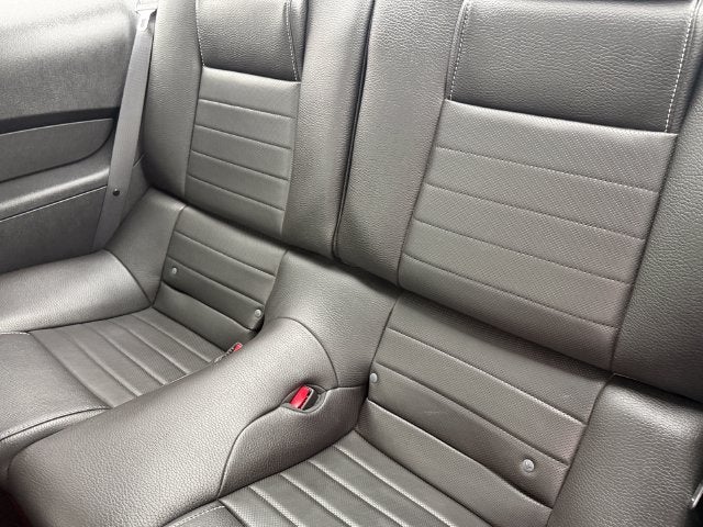 2011 Ford Mustang V6 Premium