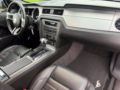 2011 Ford Mustang V6 Premium