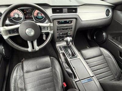 2011 Ford Mustang V6 Premium
