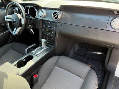 2008 Ford Mustang Base