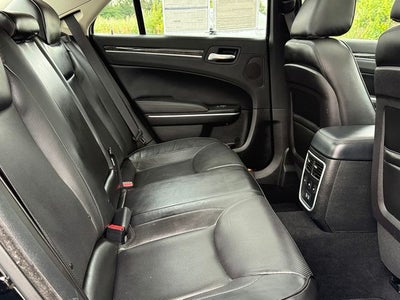 2023 Chrysler 300 Touring