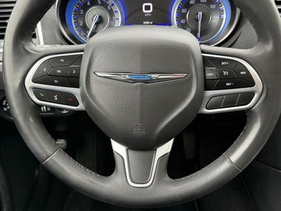 2023 Chrysler 300 Touring
