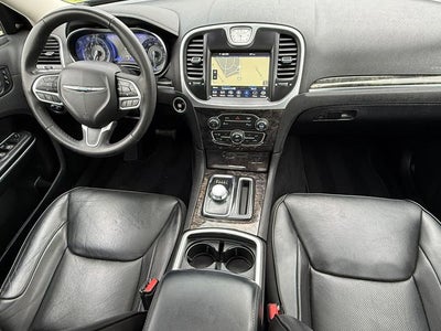 2023 Chrysler 300 Touring