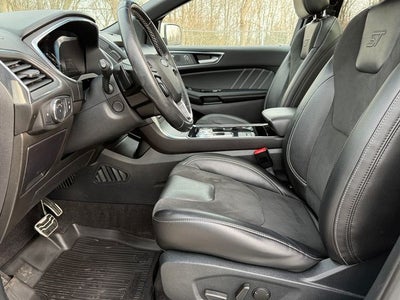 2020 Ford Edge ST