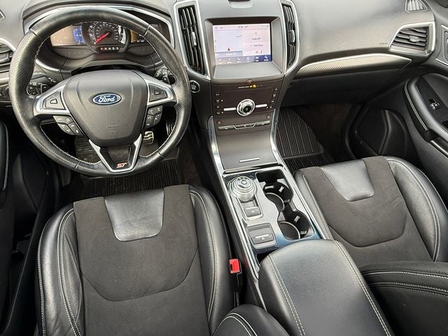 2020 Ford Edge ST
