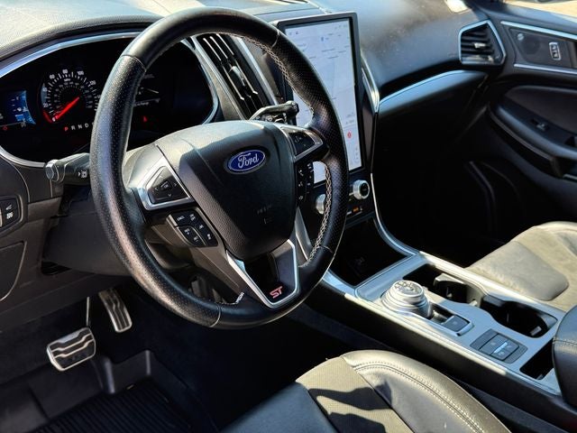 2021 Ford Edge ST