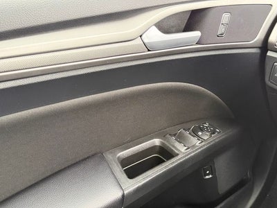 2020 Ford Fusion Hybrid SE