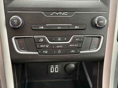 2020 Ford Fusion Hybrid SE