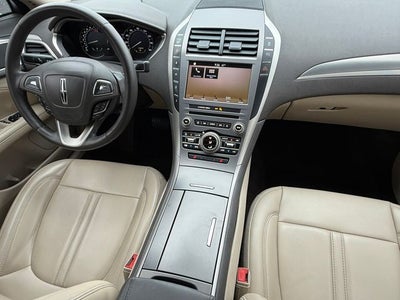 2017 Lincoln MKZ Premiere