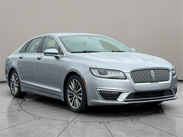 2020 Lincoln MKZ Standard