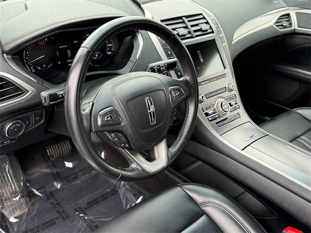 2020 Lincoln MKZ Standard