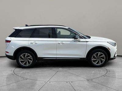 2025 Lincoln Corsair Premiere