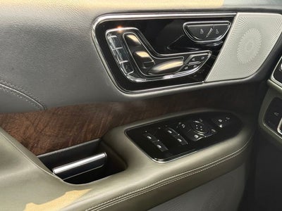 2023 Lincoln Navigator Black Label