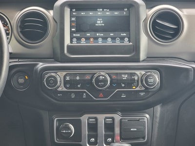 2022 Jeep Wrangler Willys