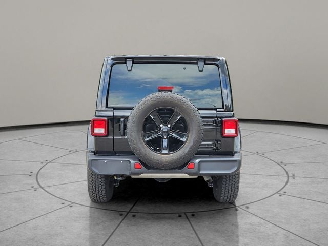 2022 Jeep Wrangler Unlimited Sahara Altitude