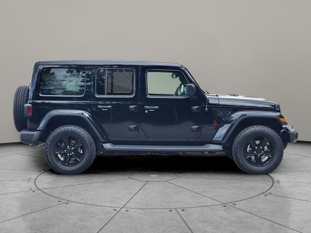 2022 Jeep Wrangler Unlimited Sahara Altitude