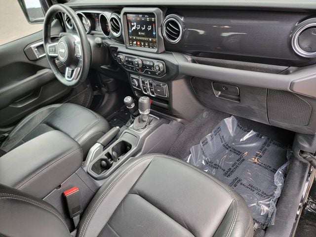 2022 Jeep Wrangler Unlimited Sahara Altitude