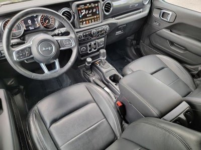 2022 Jeep Wrangler Unlimited Sahara Altitude